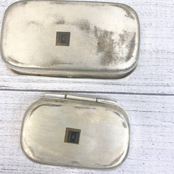 Vintage American Eagle Outfitters Dry Goods Silver Nesting Box Set of Three - Picture 7 of 11